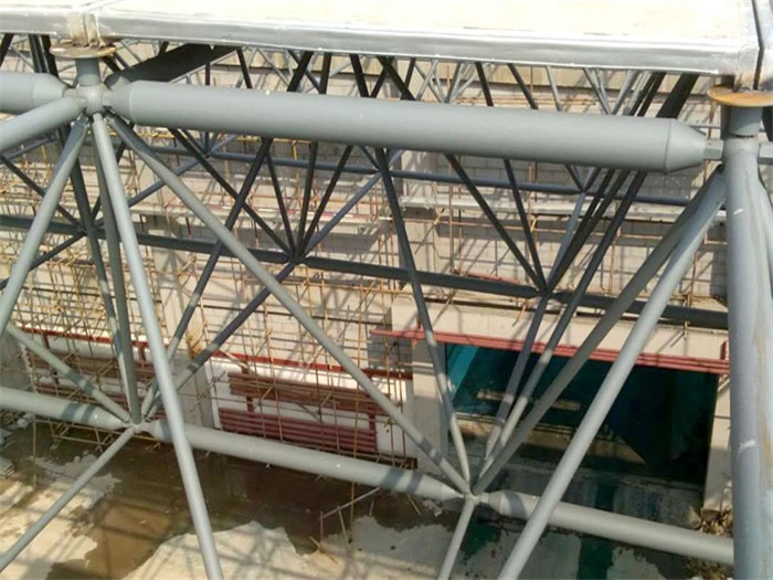长乐公安局网架天基板屋面